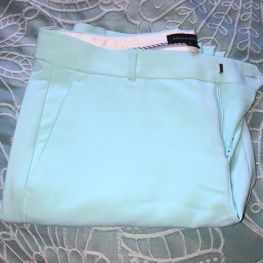 Banana Republic Size 6 Never Worn pants